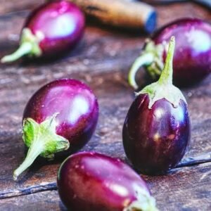 Premium Pink Striped Round Brinjal (Gulabi Chu Chu Ravaiya)