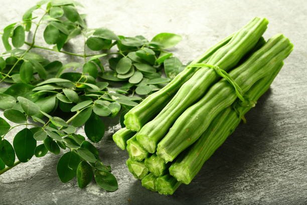 Premium Fresh Drumsticks (Moringa Pods- sargvo)
