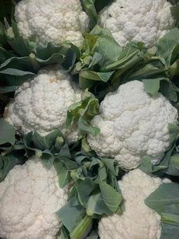 Premium Fresh Cauliflower( Flower-Ful Gobhi)