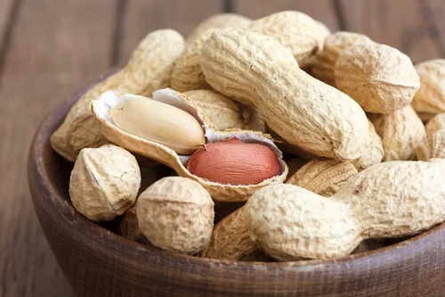 Premium Whole Peanuts (Crunchy Raw Groundnuts)